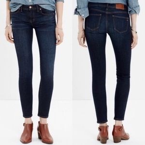 Madewell Skinny Skinny Jeans in Waterfall Wash